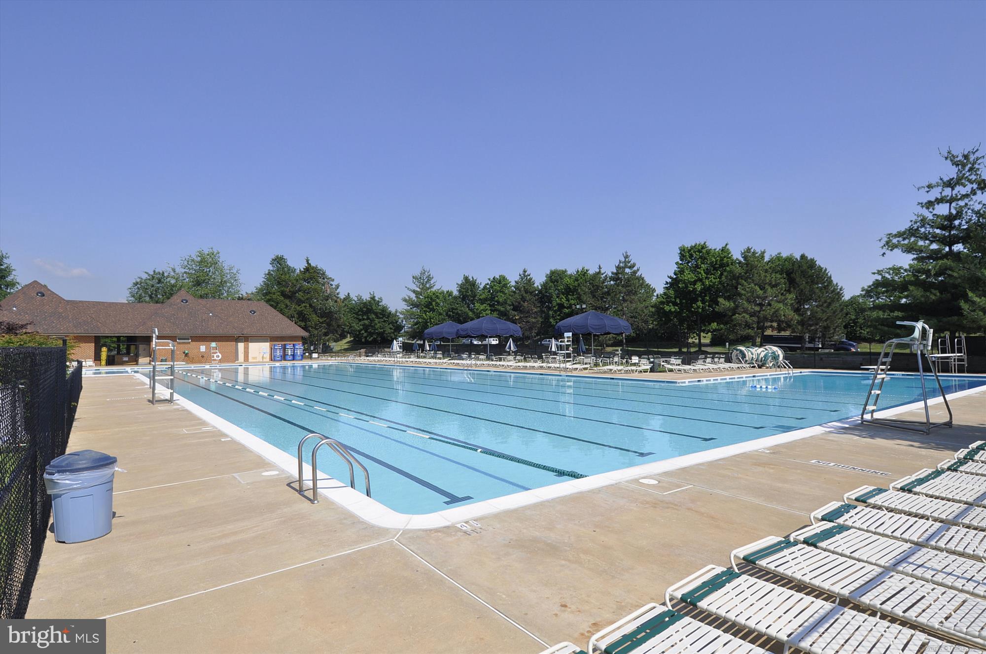 43484 Blacksmith Square Ashburn, VA 20147 - Photo 38 of 53 Ashburn Farm Pool