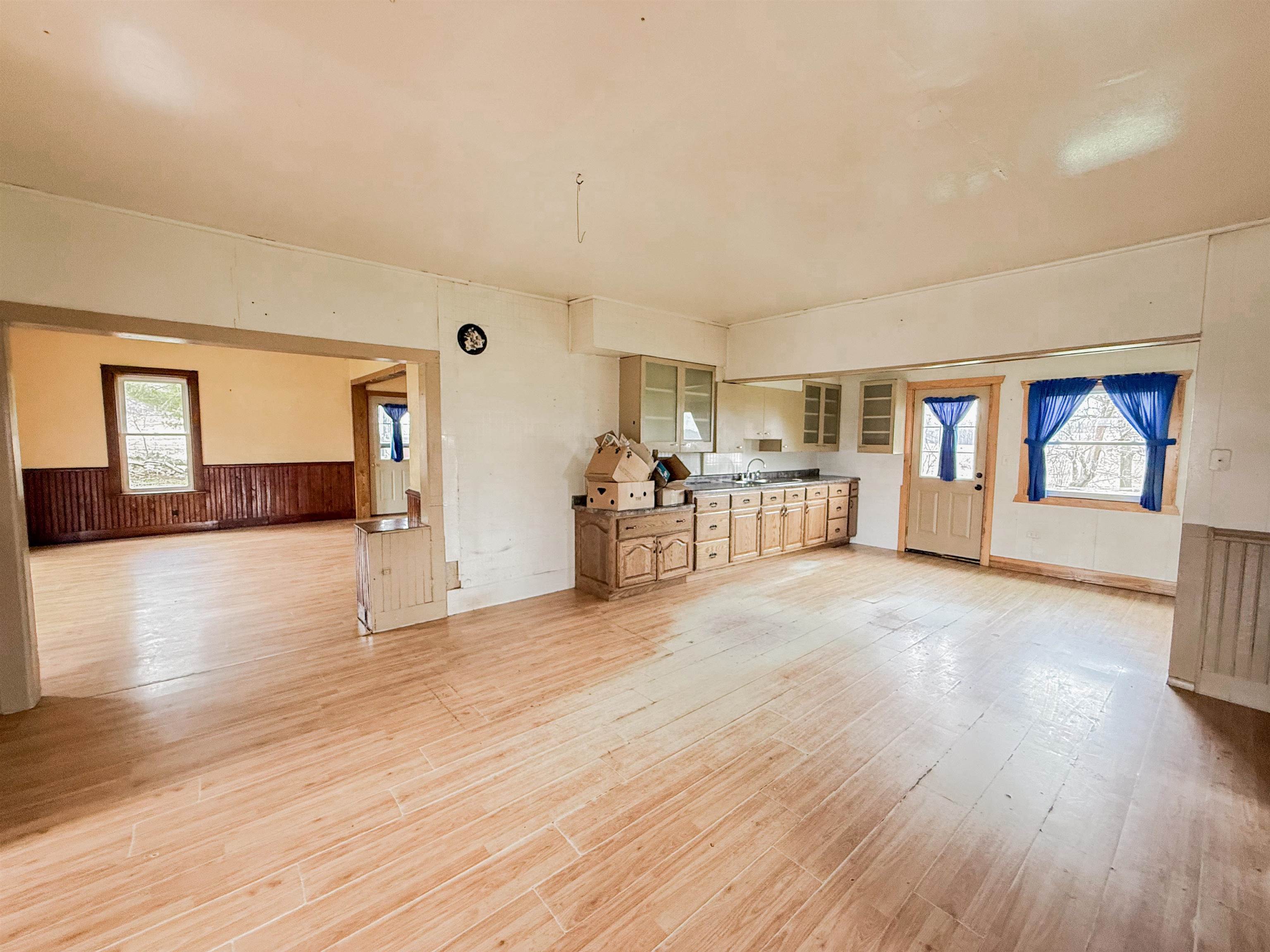 E6170 Hidde Road Marion, WI 54950 - Photo 5 of 23