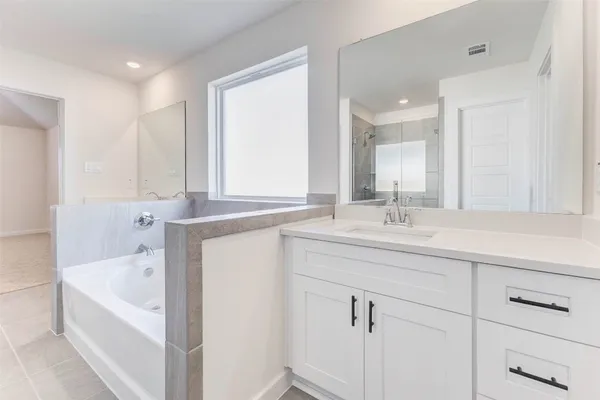 $419,900 | 13214 Hayden Peak Drive, Iowa Colony, TX 77583