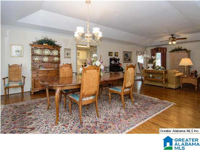 2637 Dolly Ridge Road Birmingham, AL 35243 - Photo 4 of 32