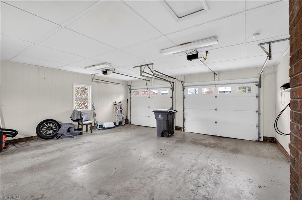 8388 Coachman Lane Rural Hall, NC 27045 - Photo 27 of 42