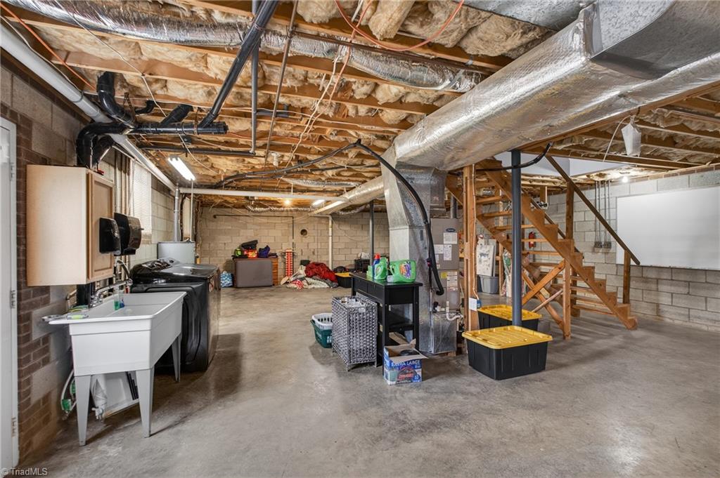 8388 Coachman Lane Rural Hall, NC 27045 - Photo 30 of 42