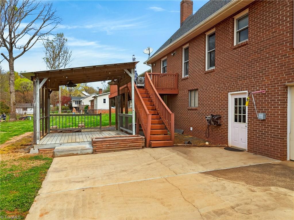 8388 Coachman Lane Rural Hall, NC 27045 - Photo 32 of 42