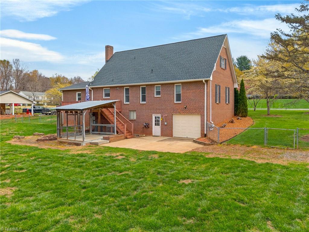 8388 Coachman Lane Rural Hall, NC 27045 - Photo 37 of 42