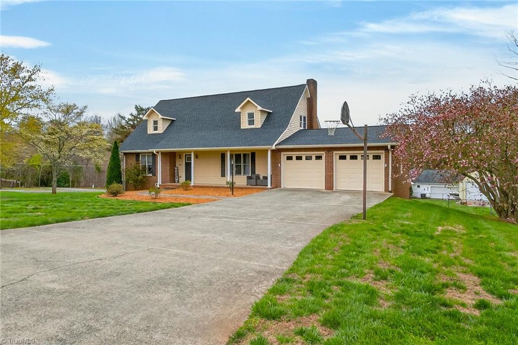 8388 Coachman Lane Rural Hall, NC 27045 - Photo 39 of 42