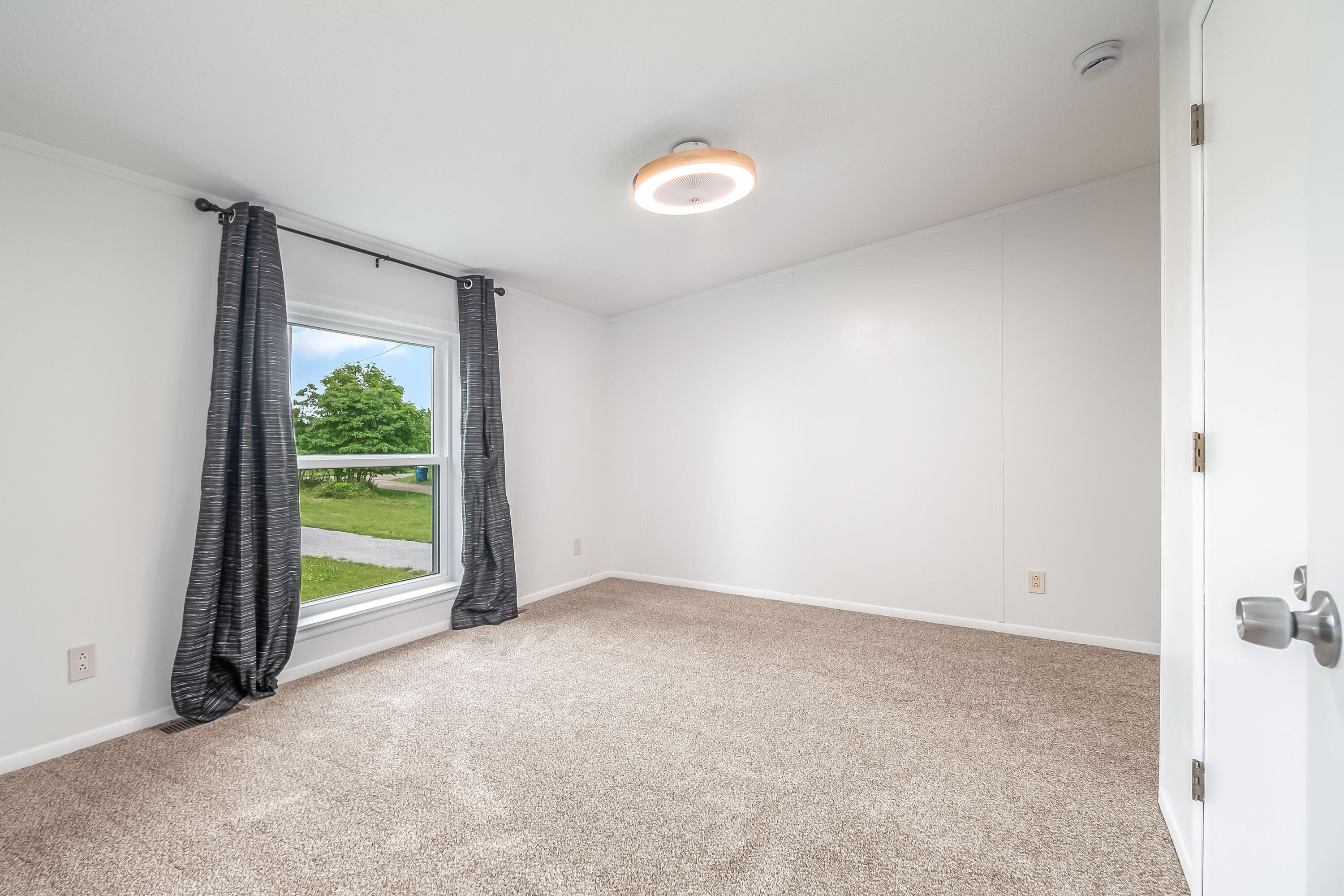 804 Clarendon Road Quincy, MI 49082 - Photo 17 of 49 39