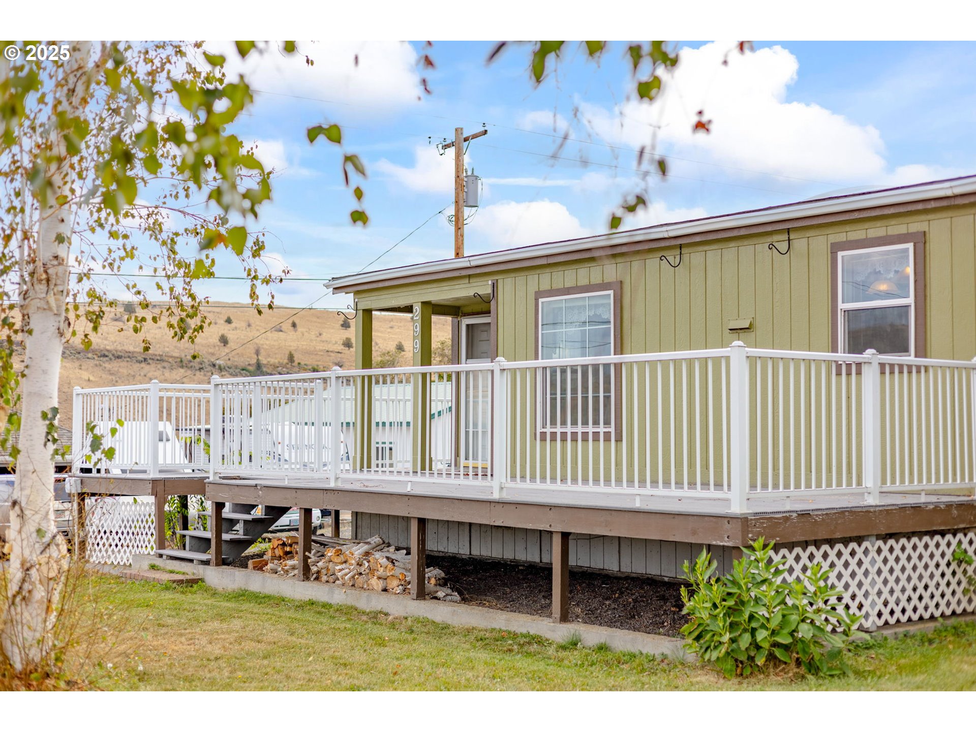 299 4th Street Maupin, OR 97037 - Photo 23 of 43