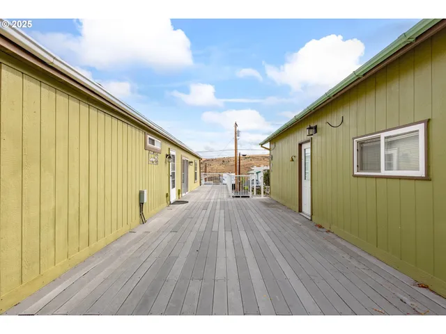 $269,000 | 299 4th Street, Maupin, OR 97037