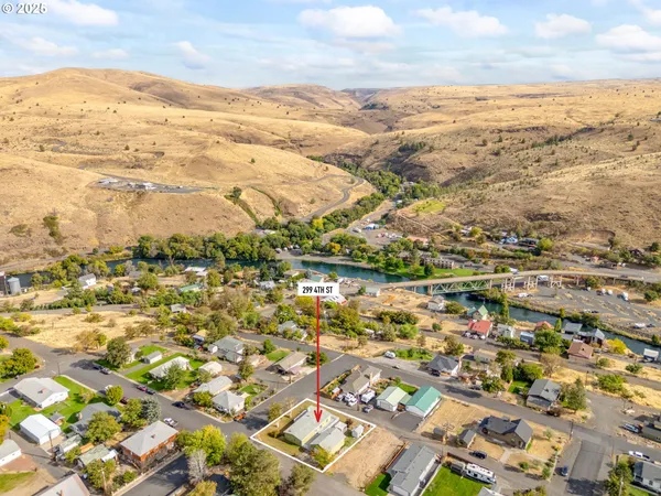 $259,998 | 299 4th Street, Maupin, OR 97037