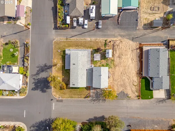 $259,998 | 299 4th Street, Maupin, OR 97037