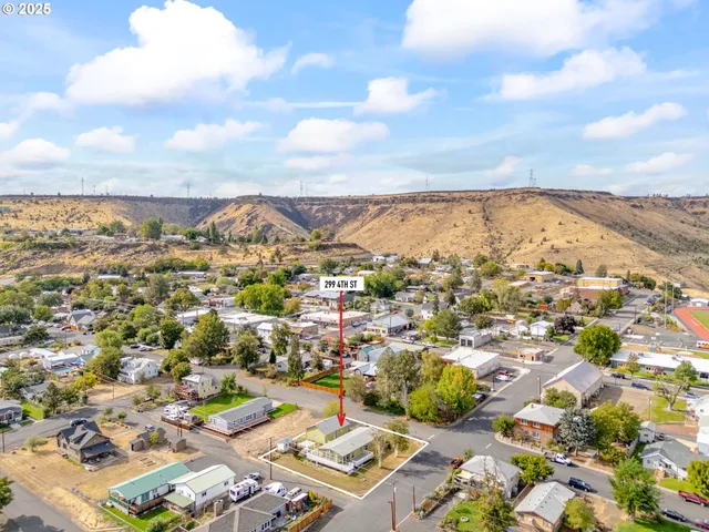 $269,000 | 299 4th Street, Maupin, OR 97037