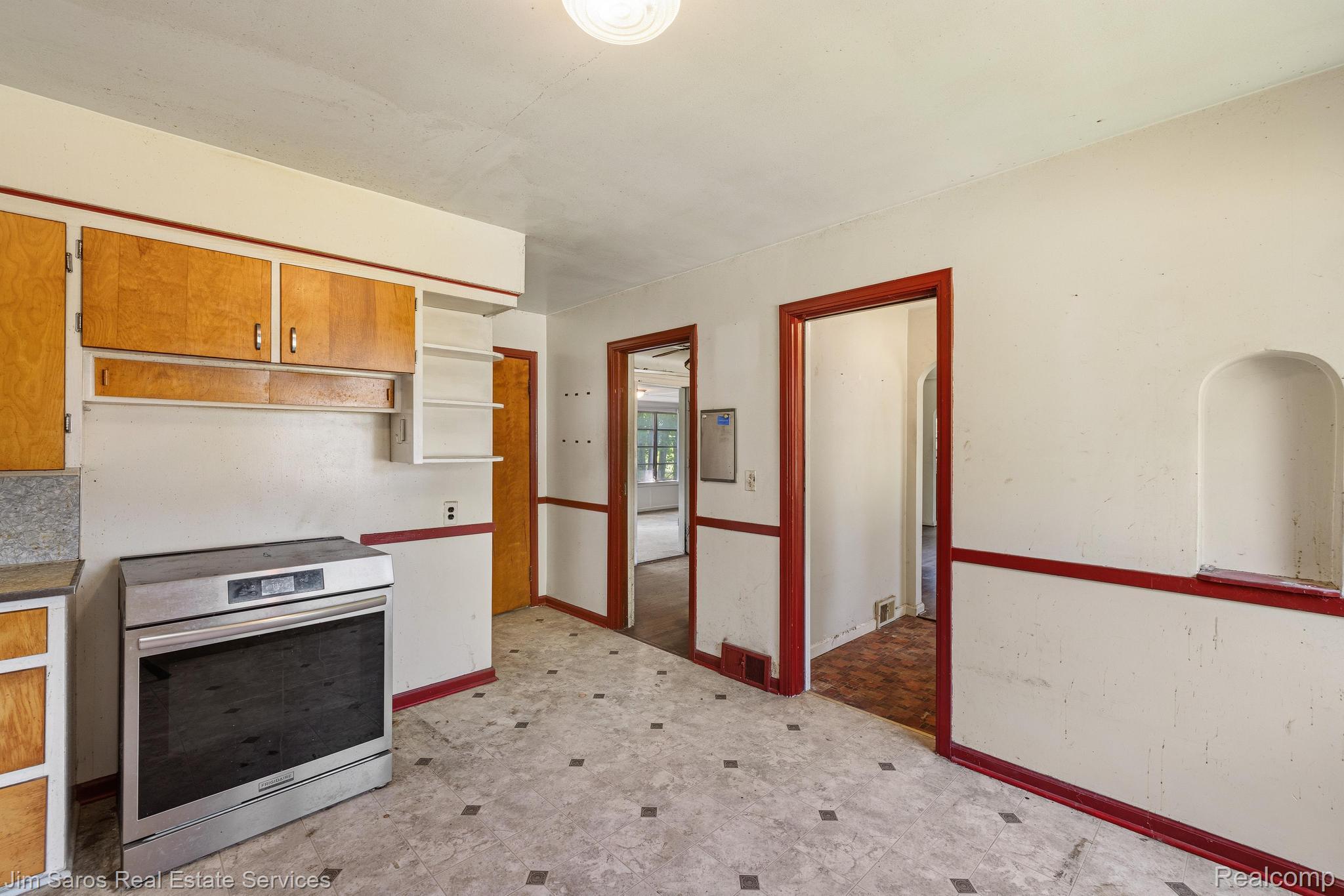 4800 Chicago Road Warren, MI 48092 - Photo 10 of 19 4800 Chicago Rd-21.jpg