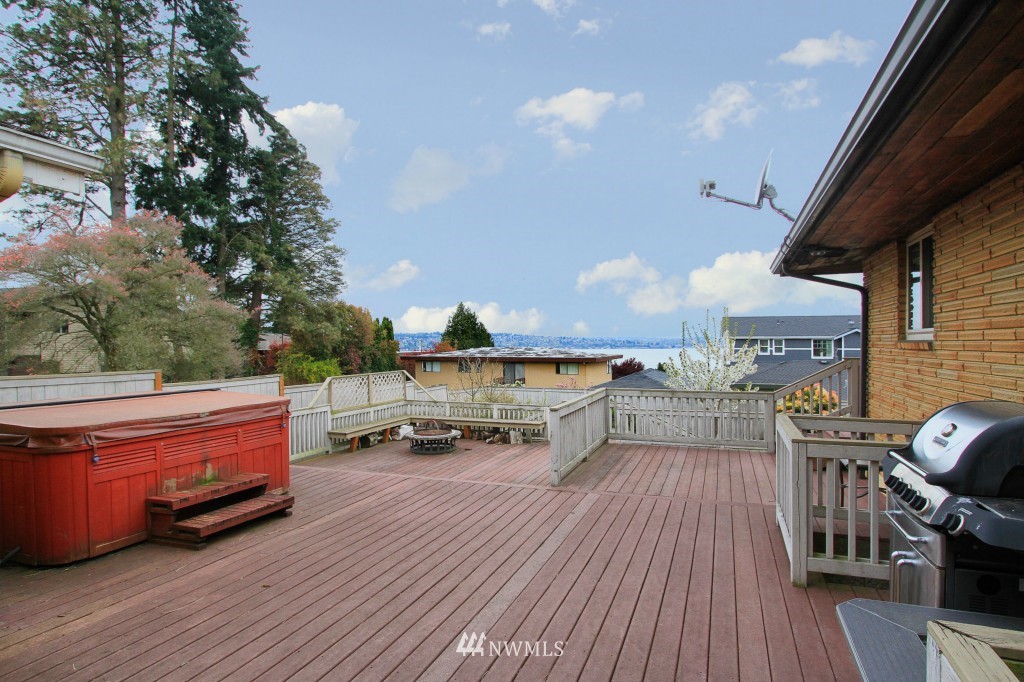 1115 North 37th Street Renton, WA 98056 - Photo 17 of 21