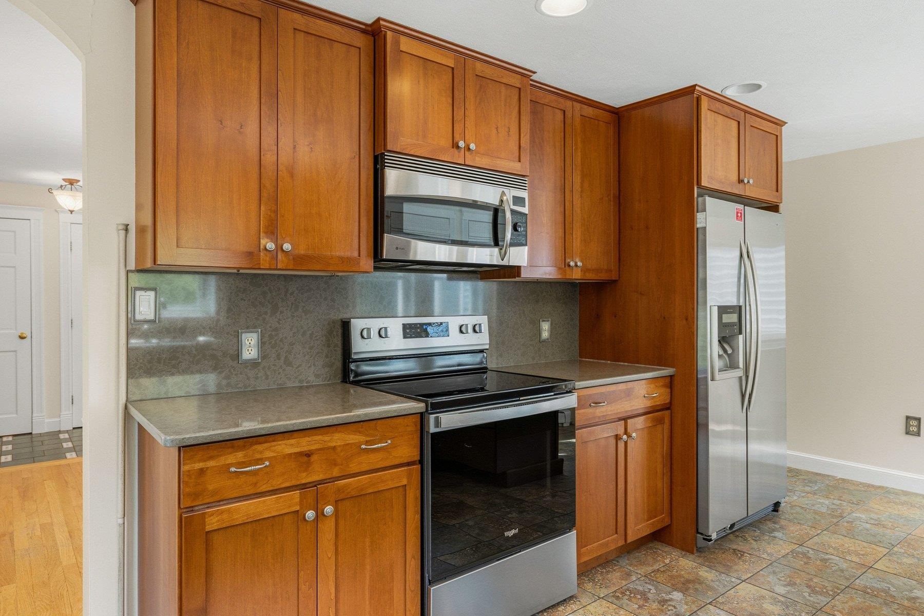 35 Stevens Hill Road Nottingham, NH 03290 - Photo 3 of 56