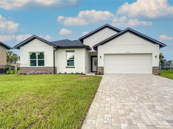 $2,200 | 4112 Scottish Terrace, North Port, FL 34288