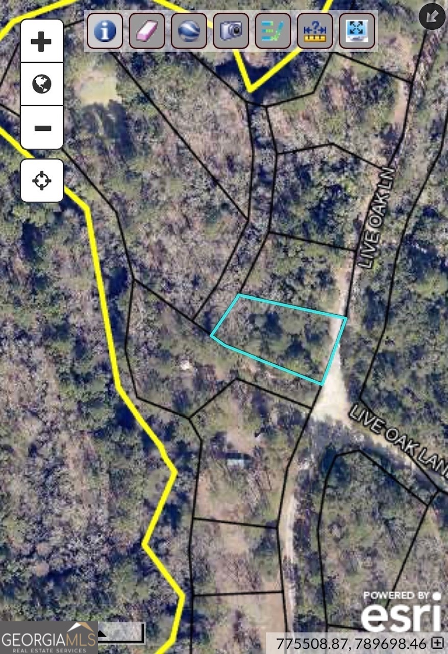 0 Live Oak Ln Road Pembroke, GA 31321 - Photo 3 of 6 a view of a tennis ground with a small park