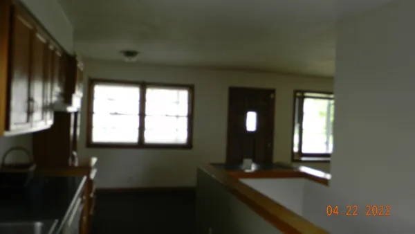 $195,000 | 327 West 7th Street, Haysville, KS 67060