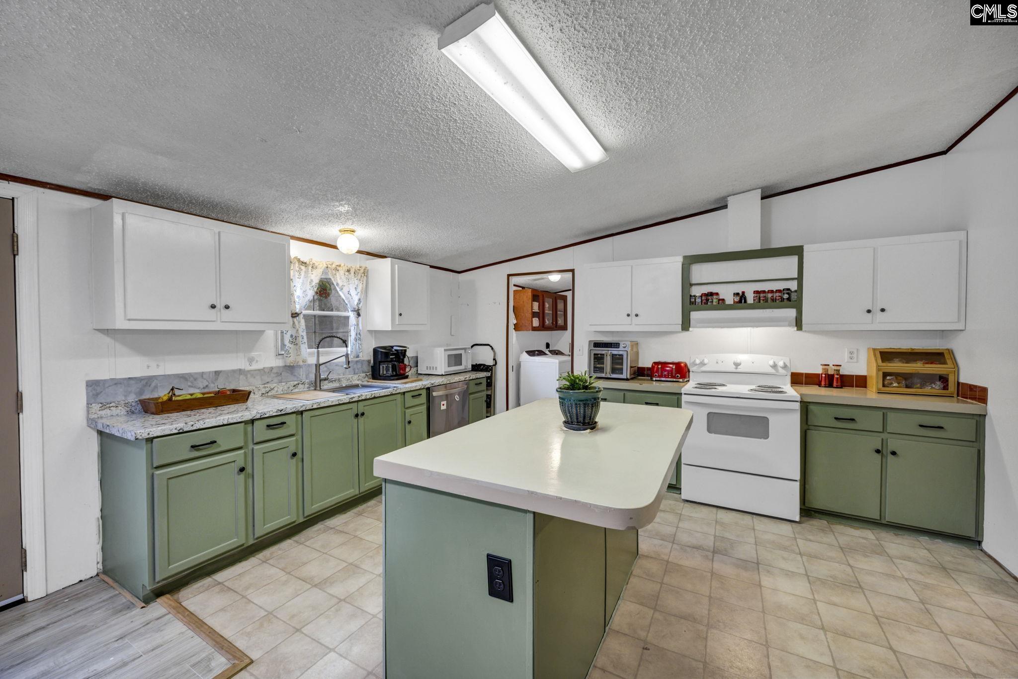 47 Belvis Road Elgin, SC 29045 - Photo 9 of 40