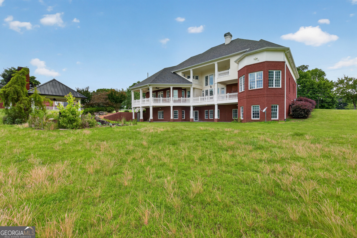 2835 Wallace Road Buford, GA 30519 - Photo 11 of 110