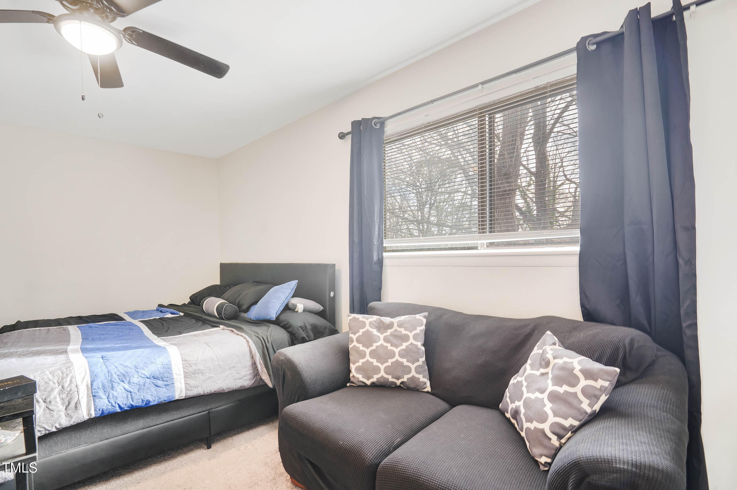 1287 Schaub Drive, Unit J Raleigh, NC 27606 - Photo 6 of 13 3.10.25-16
