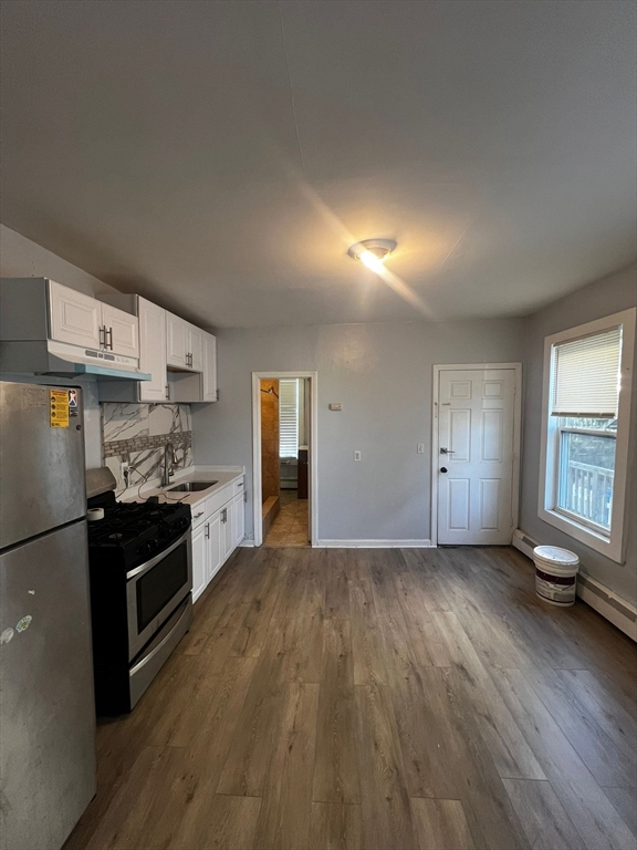 145 Charles Street, Unit 1 Waltham, MA 02453 - Photo 4 of 5