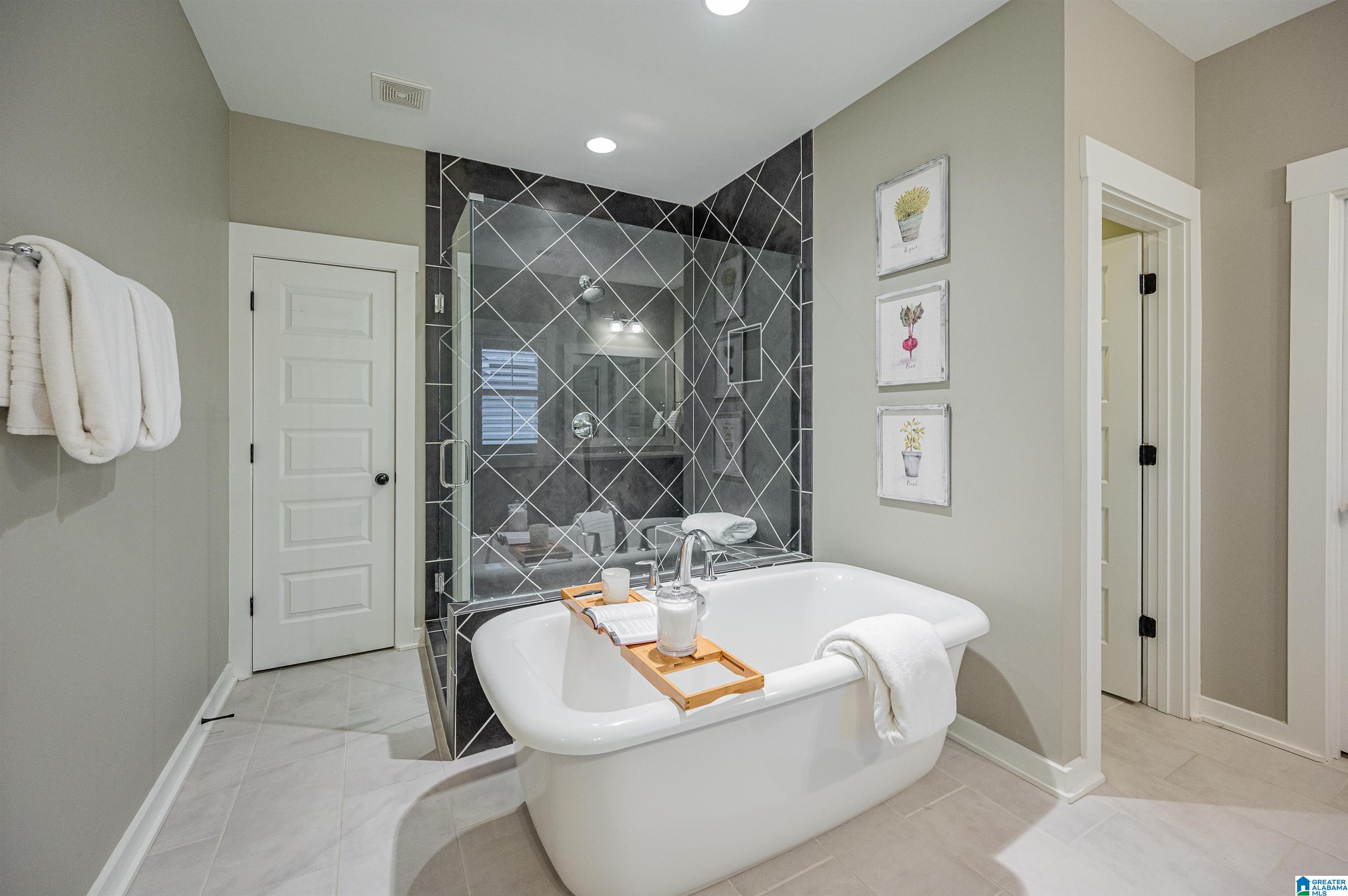 2629 Montauk Road Birmingham, AL 35226 - Photo 6 of 50