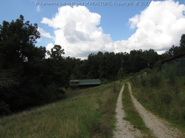 9348 A Cooper Ridge Road Milton, WV 25541 - Photo 7 of 8 Gallery Image 7