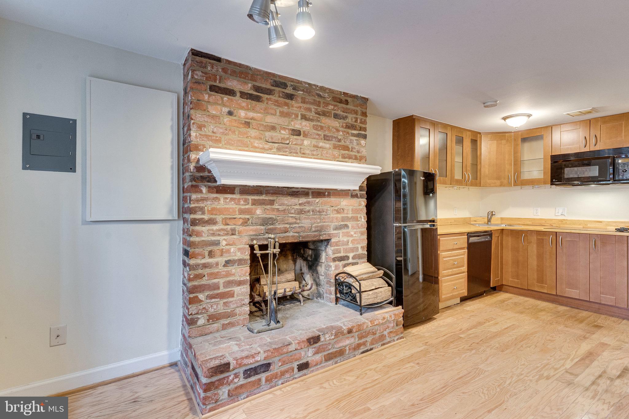 1007 Constitution Avenue Northeast, Unit B Washington, DC 20002 - Photo 11 of 33