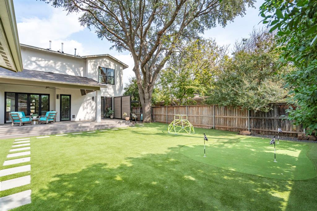 6802 Vada Drive Dallas, TX 75214 - Photo 38 of 40