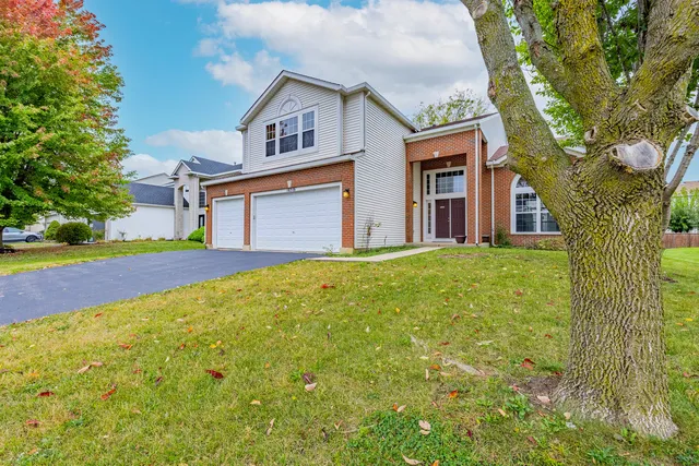 $410,000 | 16516 Coventry Lane, Crest Hill, IL 60403