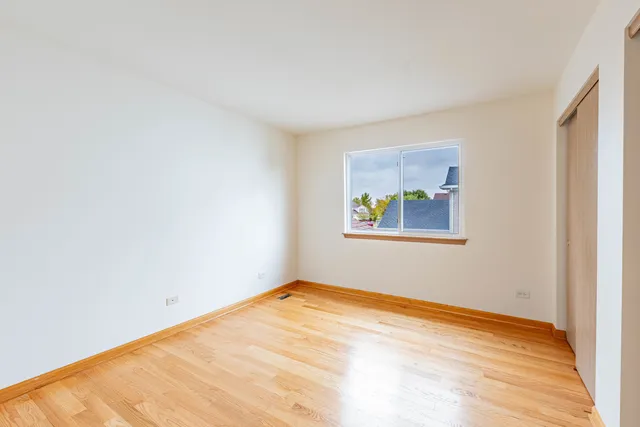 $410,000 | 16516 Coventry Lane, Crest Hill, IL 60403