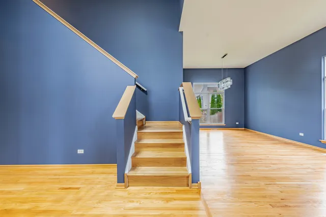 $410,000 | 16516 Coventry Lane, Crest Hill, IL 60403