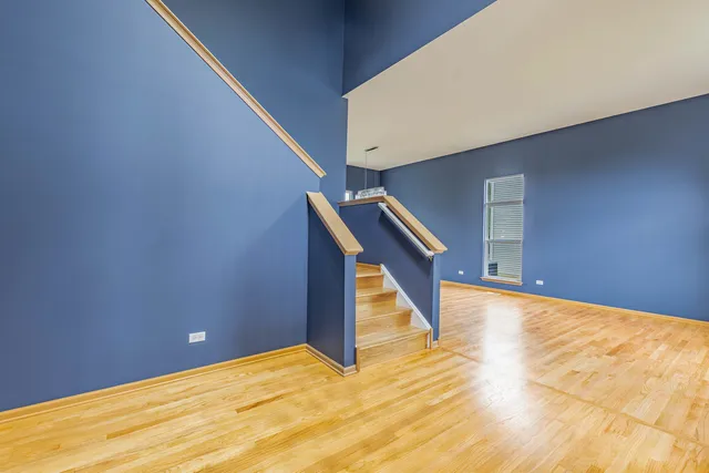 $410,000 | 16516 Coventry Lane, Crest Hill, IL 60403