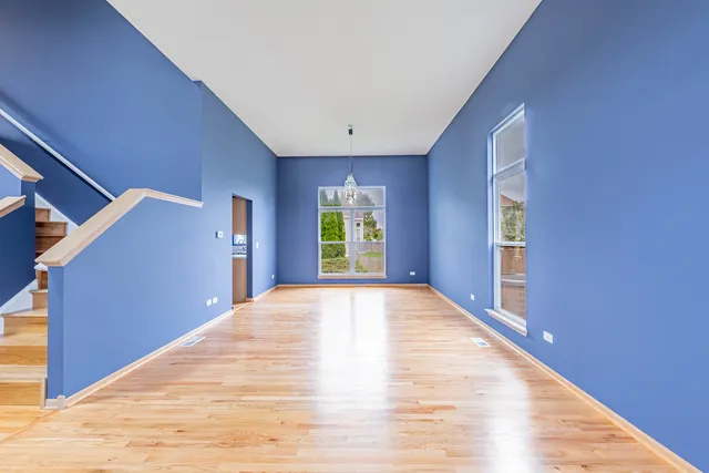 $410,000 | 16516 Coventry Lane, Crest Hill, IL 60403