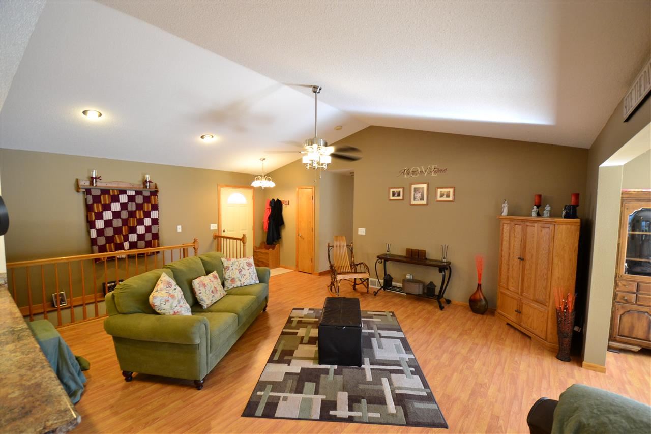 125 Buckeye Lane Riverside, IA 52327 - Photo 2 of 21 Gallery Image 2