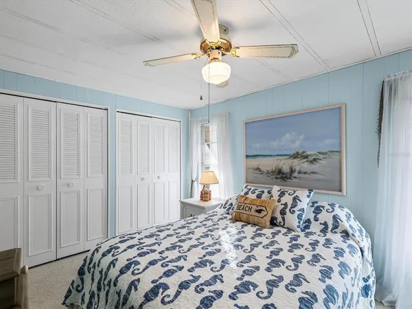 $260,000 | 6439 Theresa Avenue, Weeki Wachee, FL 34607