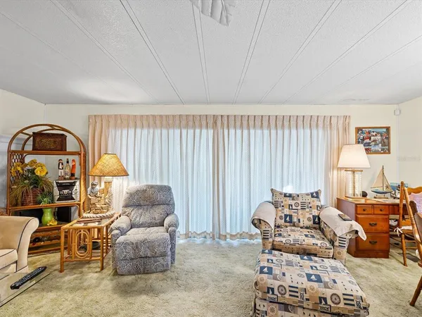 $260,000 | 6439 Theresa Avenue, Weeki Wachee, FL 34607