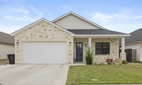 a view of a house with porch