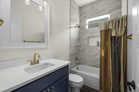 $454,000 | 121 Feather Way, Fredericksburg, TX 78624