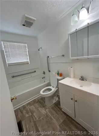 $1,300 | 503 East 6th Avenue, Raeford, NC 28376