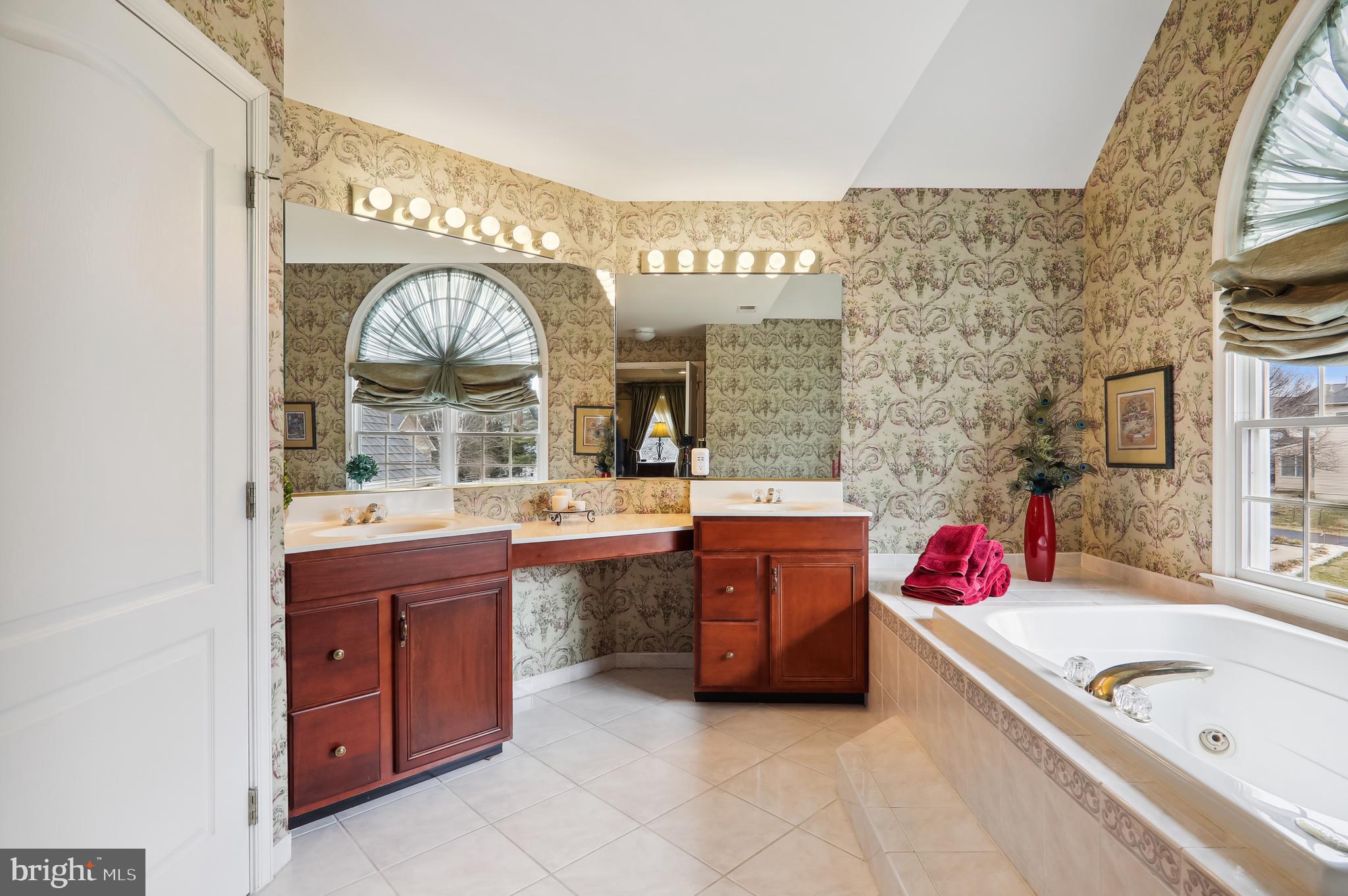 12101 Sheets Farm Road North Potomac, MD 20878 - Photo 37 of 105 Primary bathroom with double vanities