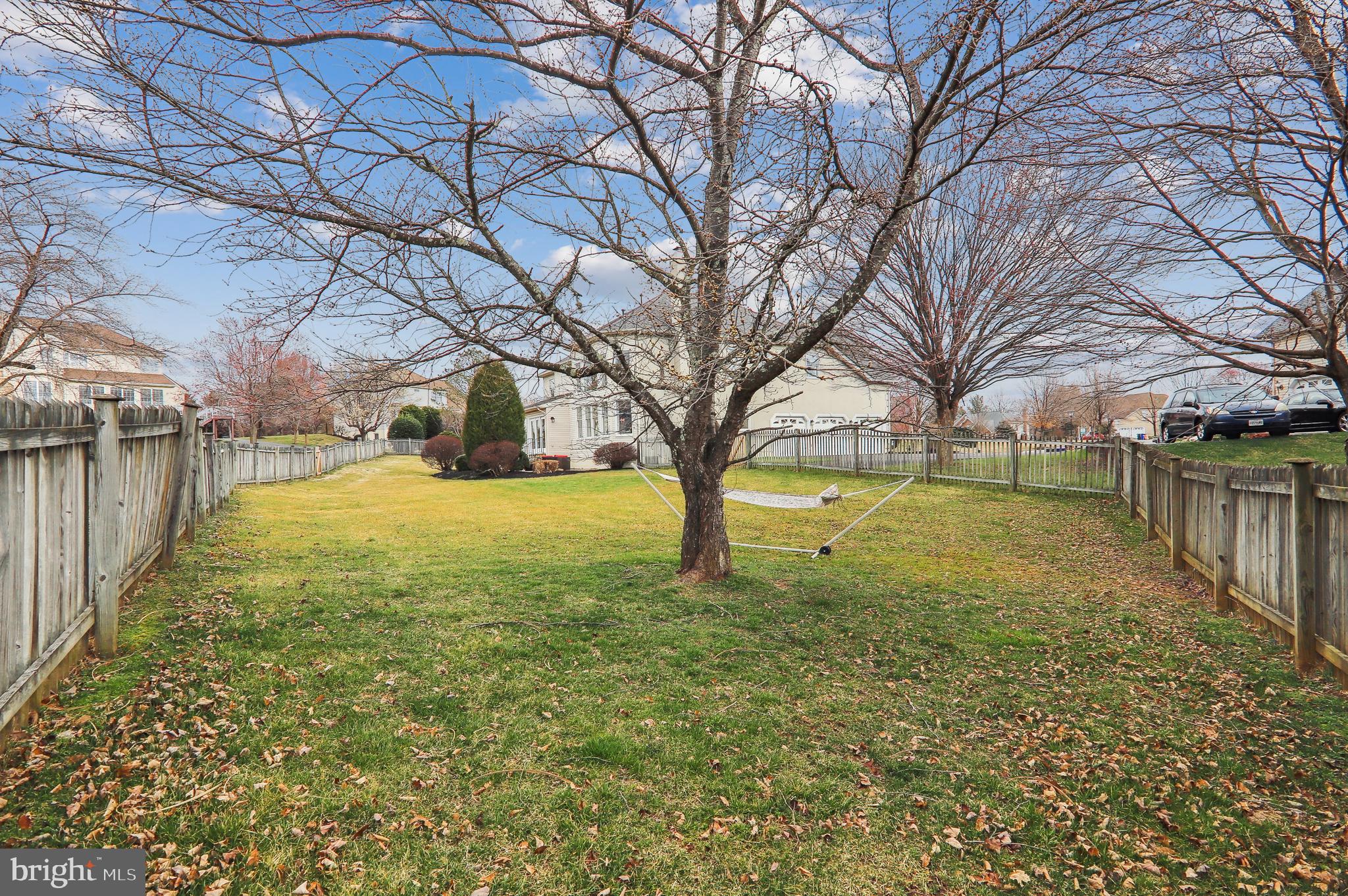 12101 Sheets Farm Road North Potomac, MD 20878 - Photo 76 of 105 Side view of fenced in backyard