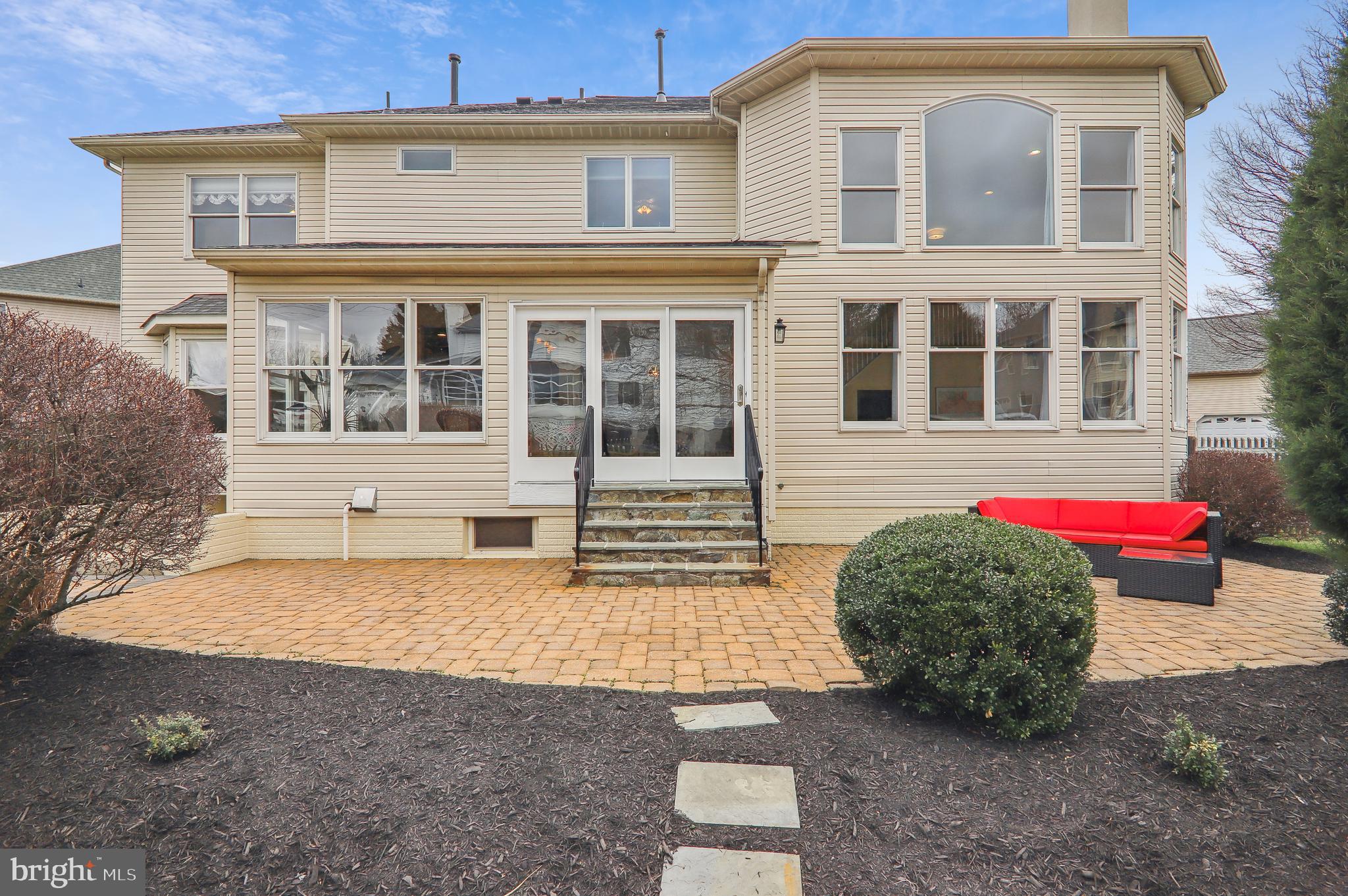 12101 Sheets Farm Road North Potomac, MD 20878 - Photo 77 of 105 Beautiful view of the back of home and patio