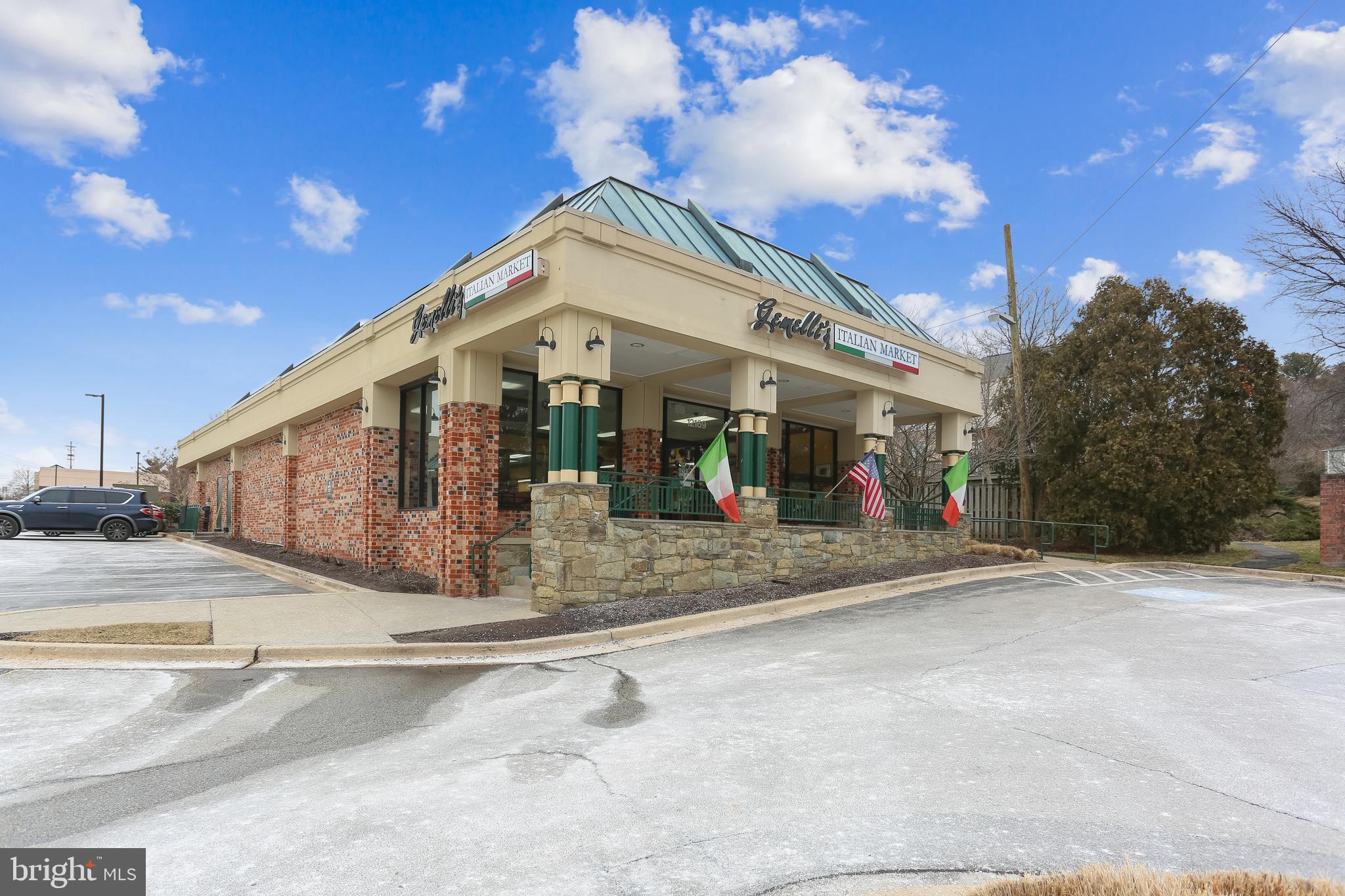 12101 Sheets Farm Road North Potomac, MD 20878 - Photo 92 of 105 Experience great food at Gemelli's Italian Market