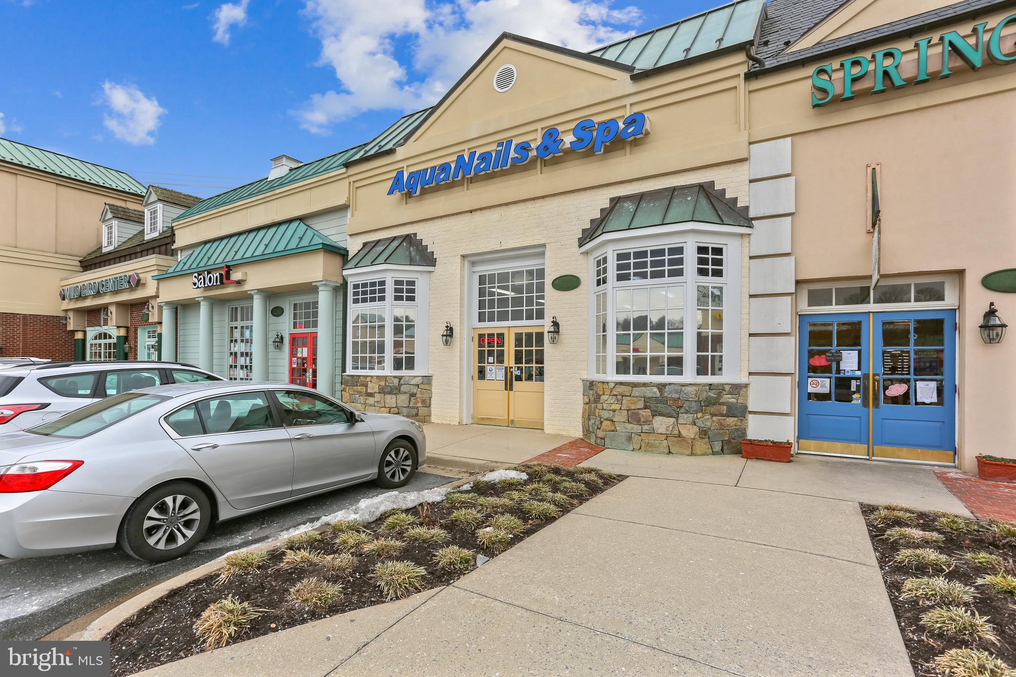 12101 Sheets Farm Road North Potomac, MD 20878 - Photo 96 of 105 Relax at the nail & spa salon