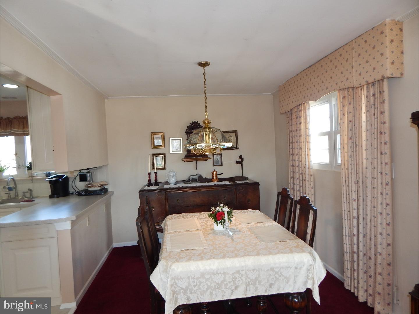 11 Evergreen Lane Hamilton, NJ 08690 - Photo 4 of 21 Dining Room