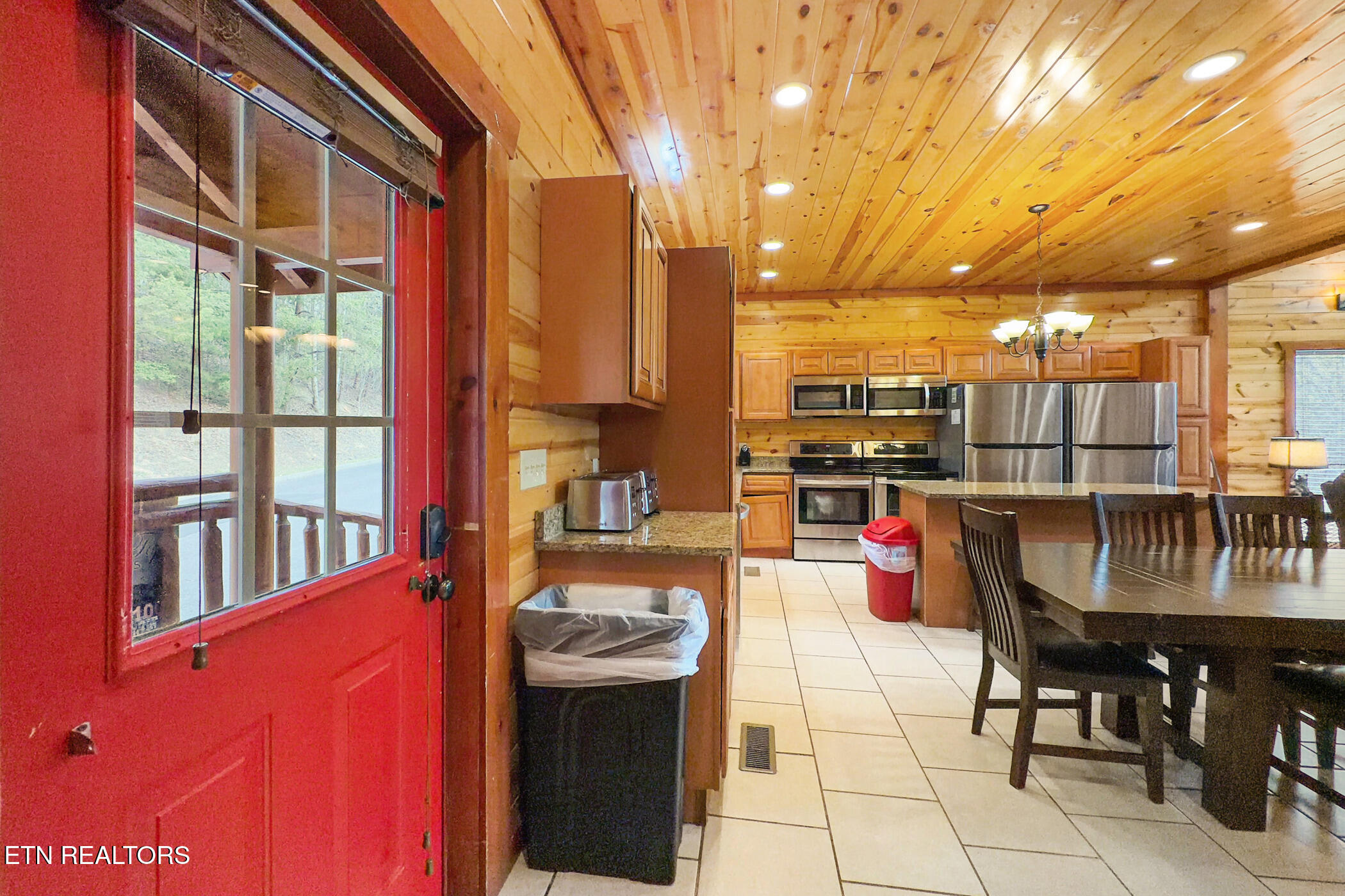 4359 Forest Ridge Way Pigeon Forge, TN 37863 - Photo 13 of 51 img_9565