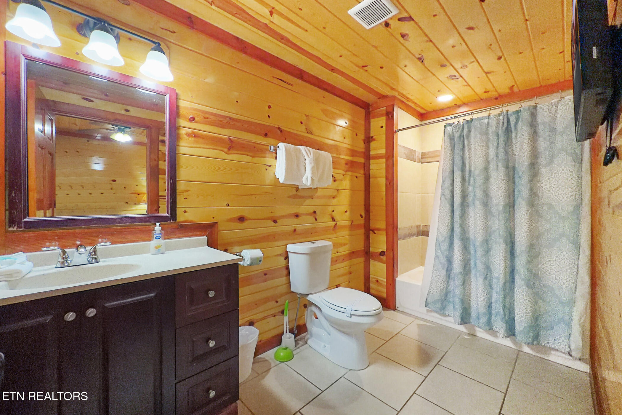 4359 Forest Ridge Way Pigeon Forge, TN 37863 - Photo 24 of 51 img_9620