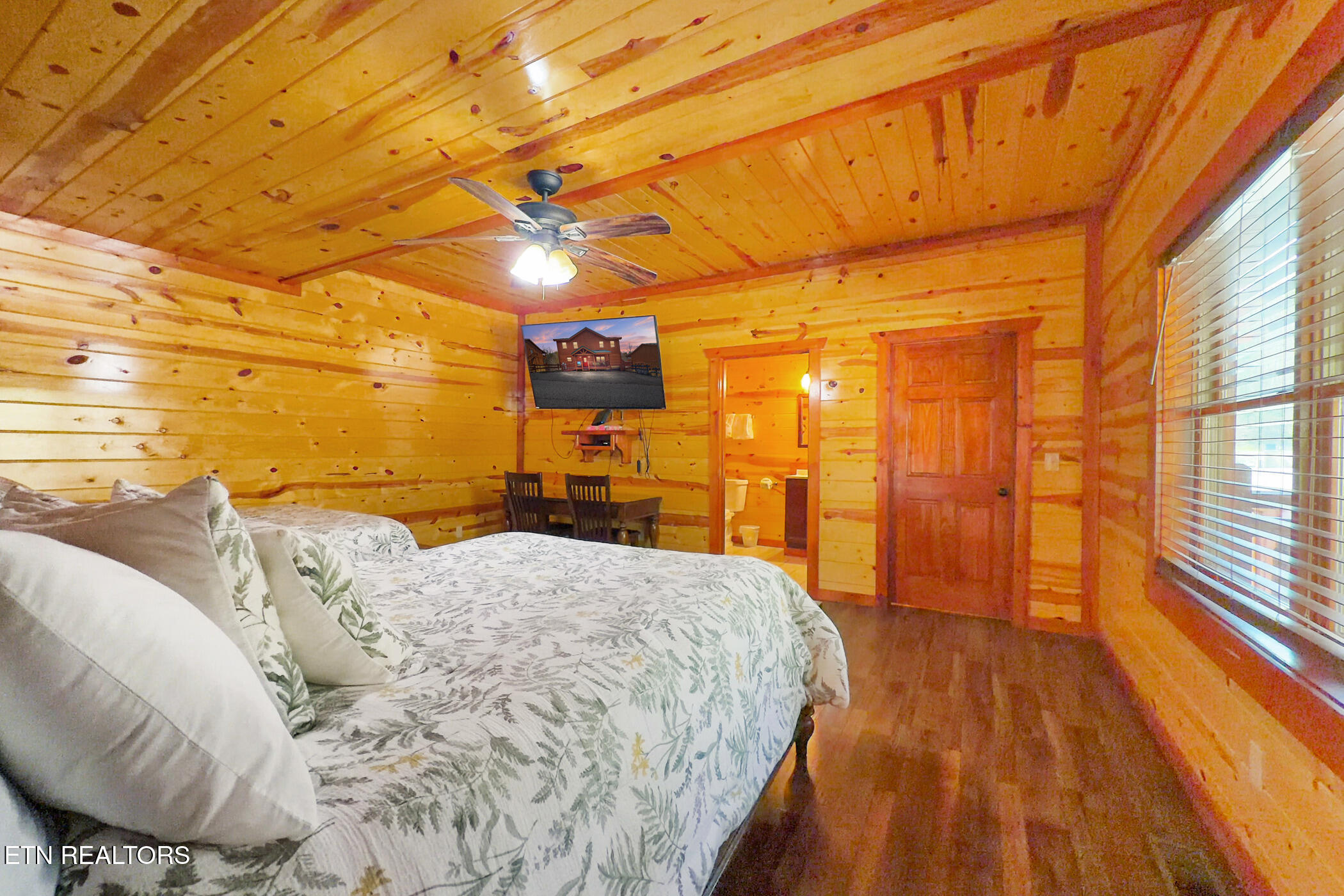 4359 Forest Ridge Way Pigeon Forge, TN 37863 - Photo 28 of 51 img_9635