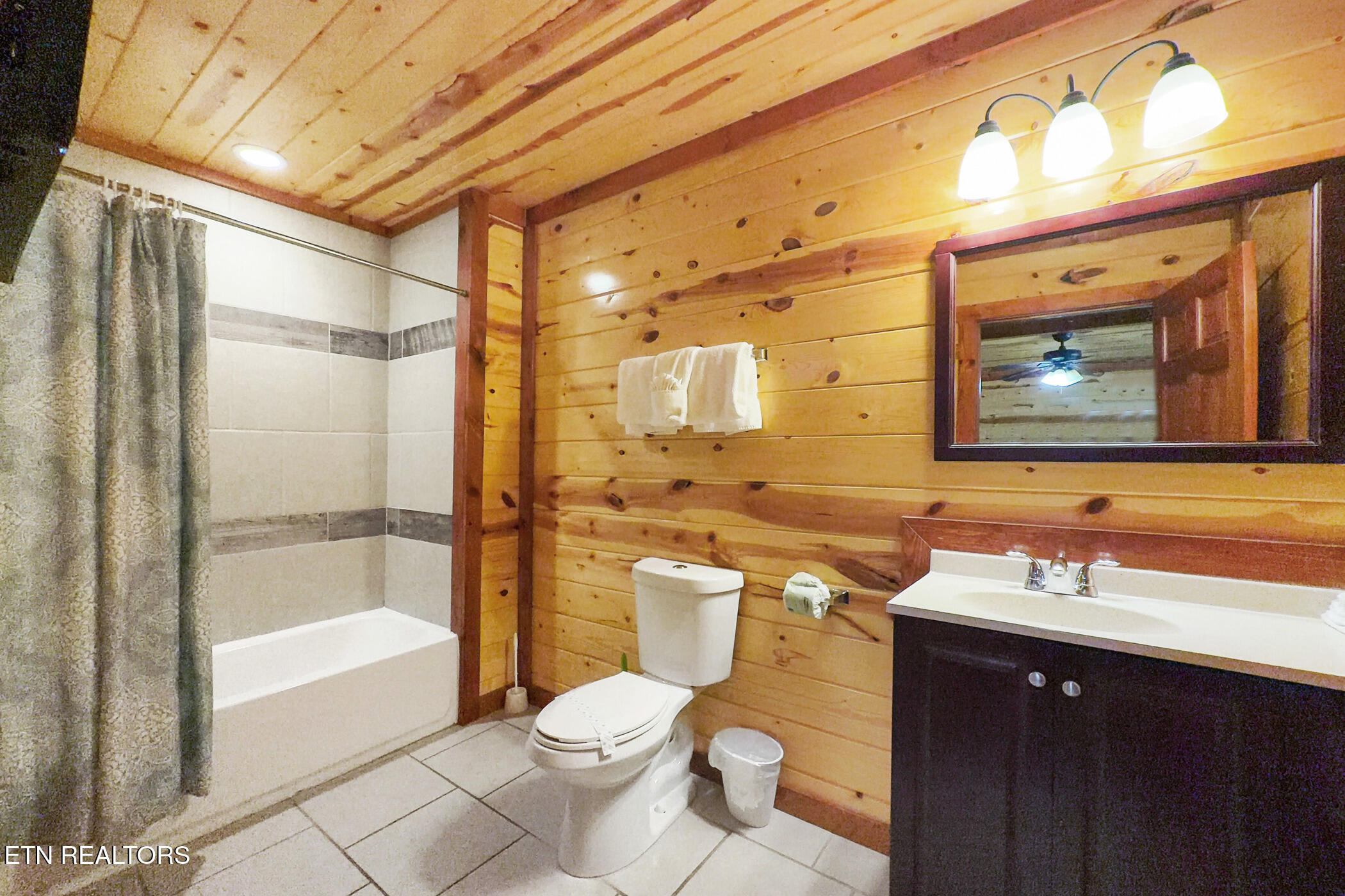 4359 Forest Ridge Way Pigeon Forge, TN 37863 - Photo 29 of 51 img_9645